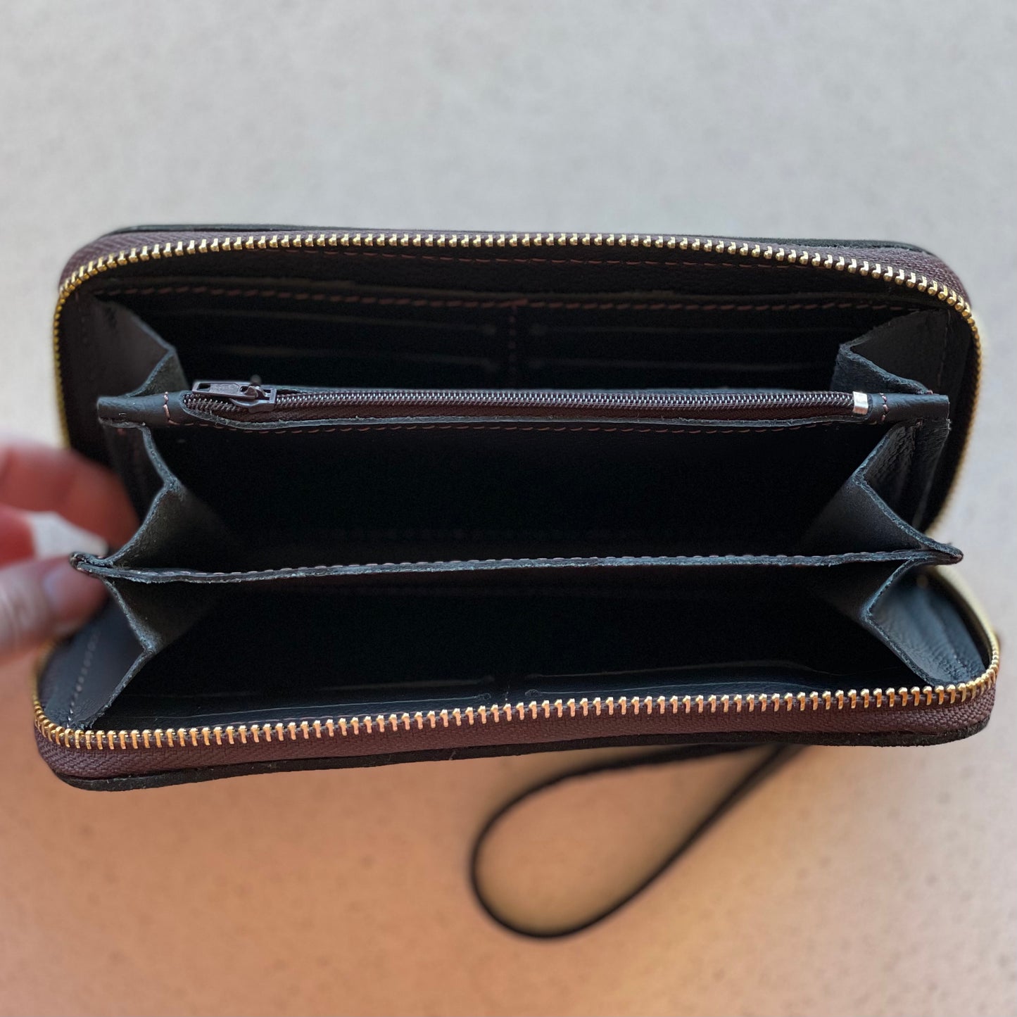 Hand Crafted Buffalo Leather Ladies Wallet - Black